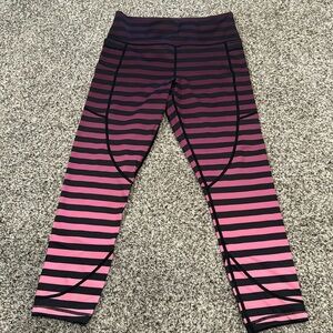 Zyia 7/8 legging with pockets size 8-10 like new